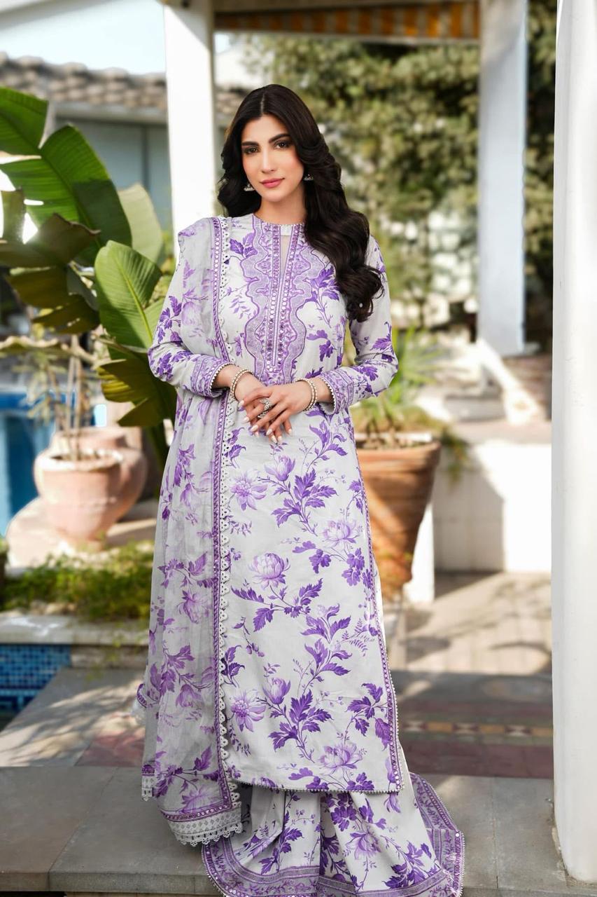 Embroidered Lawn Suit with Organza Details
