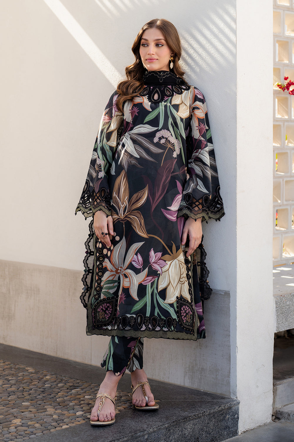 3 Pcs Embroidered Printed Lawn Suit with Chiffon Dupatta
